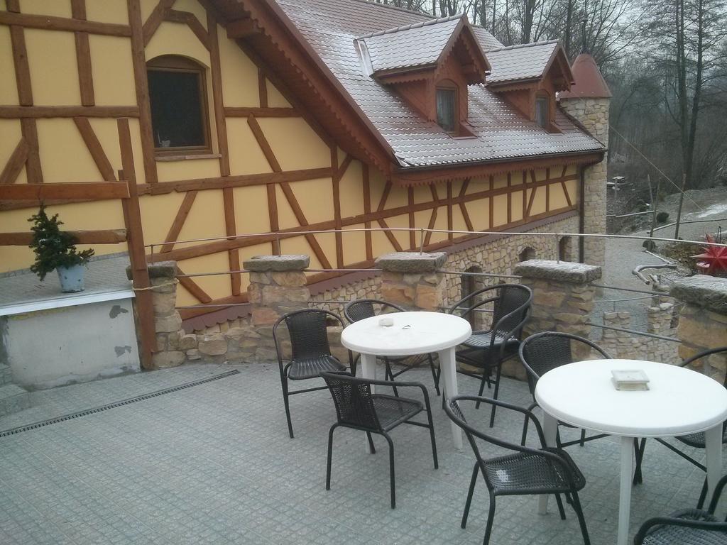Bed and Breakfast Zbojna Debra Golejów Esterno foto